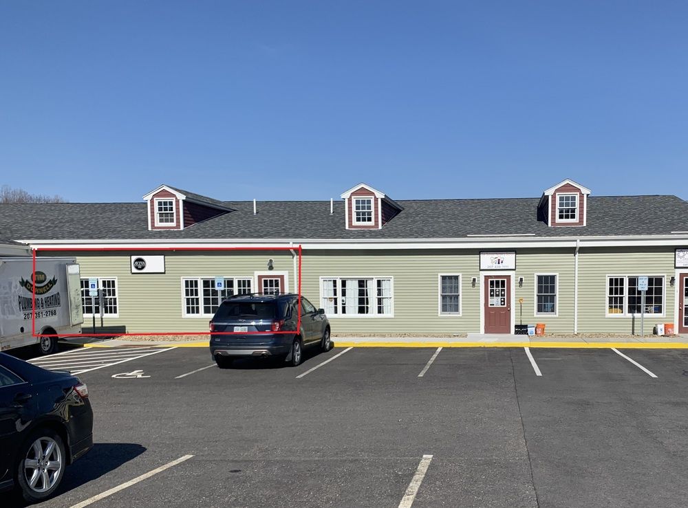 Landmark Hill Square Unit 4: 518 Us Hwy 1, Kittery, ME 03904